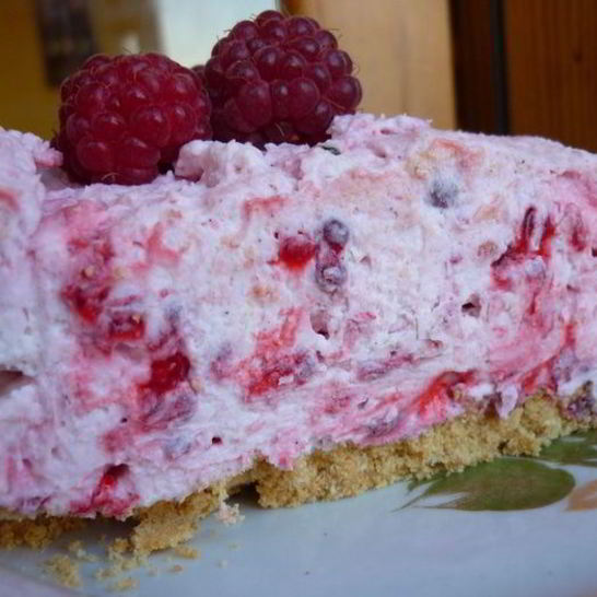 Рецепт малинового чизкейка