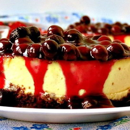 Рецепт мини-чизкейков с черничным соусом