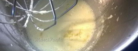 бананово-фисташковый кекс под молочно-маковой глазурью. Шаг 12