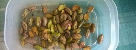 бананово-фисташковый кекс под молочно-маковой глазурью. Шаг 5