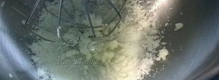 бананово-фисташковый кекс под молочно-маковой глазурью. Шаг 8