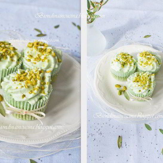 Рецепт фисташковых капкейков с малиной