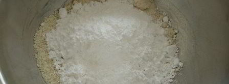 фисташковые капкейки с малиной. Шаг 3