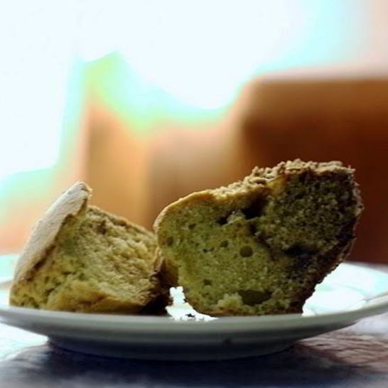 Рецепт кекса с бразильским орехом, вареньем и шоколадом