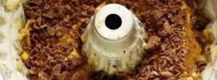 кекс с бразильским орехом, вареньем и шоколадом. Шаг 13