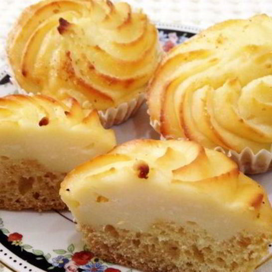 Рецепт кексов в творожной шапке