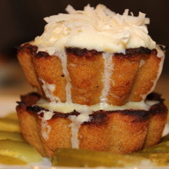 Рецепт мясных закусочных кексов с сыром моцарелла