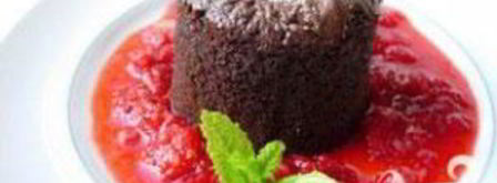 шоколадный кекс с малиновым соусом. Шаг 7