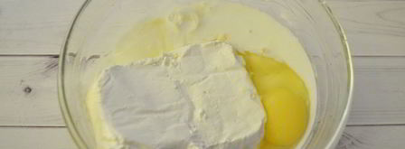 творожные кексы с кокосовой стружкой и черносливом. Шаг 3