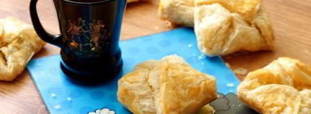 хачапури из слоеного теста. Шаг 13