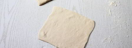 хачапури из слоеного теста. Шаг 7