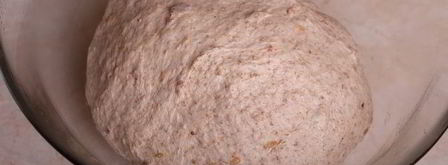 батоны на пшеничной закваске с беконом и луком. Шаг 9