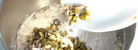 домашний витаминный хлеб на сыворотке. Шаг 3