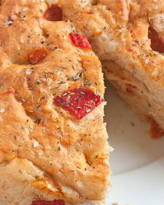 Хлеб с запеченным перцем и травами