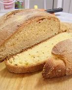 Кукурузный хлеб по-португальски