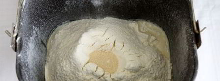 пшеничный хлеб с творогом в хлебопечке. Шаг 6