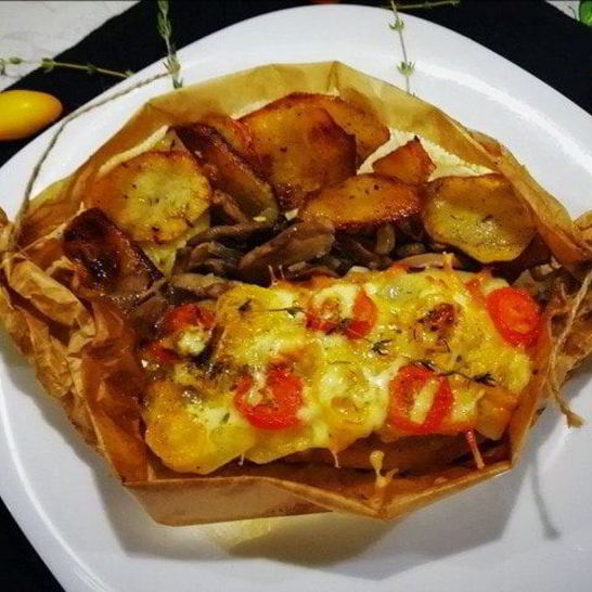 Рецепт конвертиков со свининой и картофелем