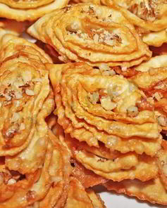 Крымская пахлава пляжная медовая — хворост