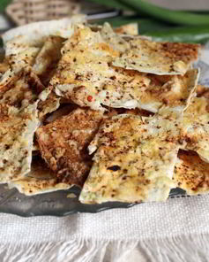 Чипсы из лаваша со сметаной и сыром