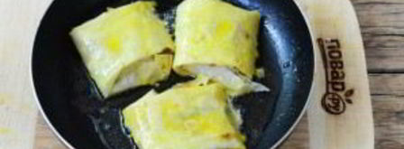 конвертики из лаваша с сыром и помидорами. Шаг 7