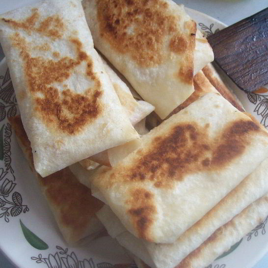 Рецепт конвертиков из лаваша с ветчиной и сыром