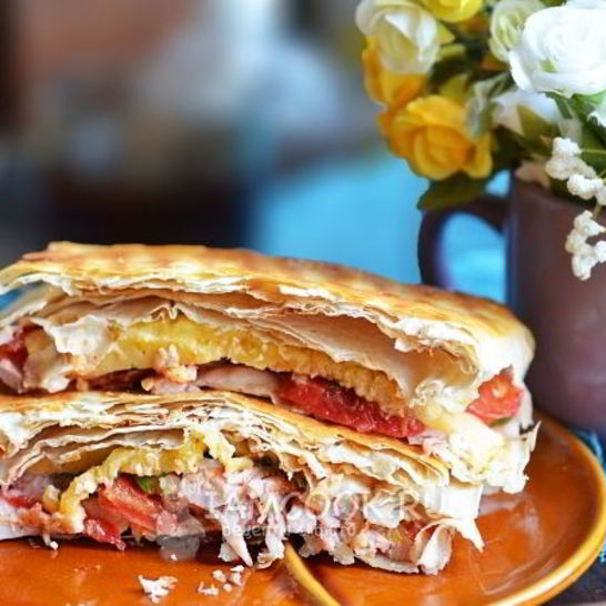 Рецепт копченых куриных окорочка в лаваше