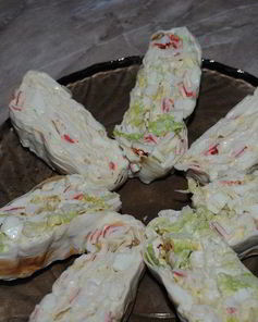 Лаваш с крабовыми палочками и плавленым сыром