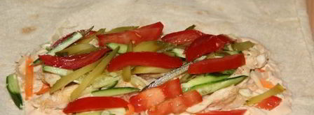 лаваш с курицей и овощами. Шаг 17