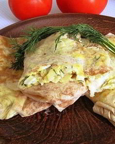 Лаваш с сыром на сковороде