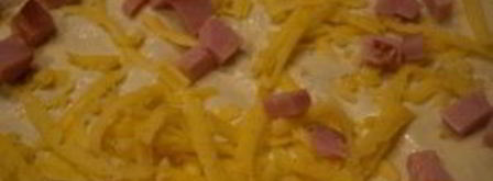 лаваш с ветчиной и твердым сыром. Шаг 3