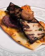 Оливковая закуска на лаваше