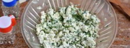 рулетики из лаваша с начинкой. Шаг 2