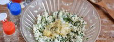 рулетики из лаваша с начинкой. Шаг 3