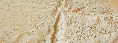 рыбка в лаваше с сыром, чесноком и зеленью. Шаг 4