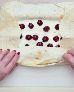 Творожный рулет в лаваше