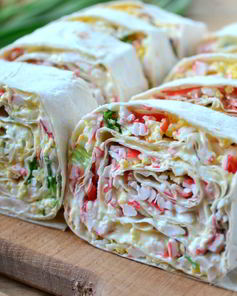 Закуска из лаваша с крабовыми палочками