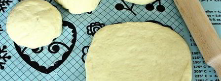 дрожжевые лепешки на сковороде. Шаг 9