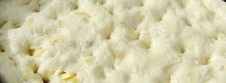 фокачча с жареным луком и сыром. Шаг 10