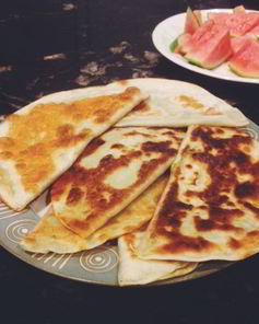 Лепешки с курицей и зеленью