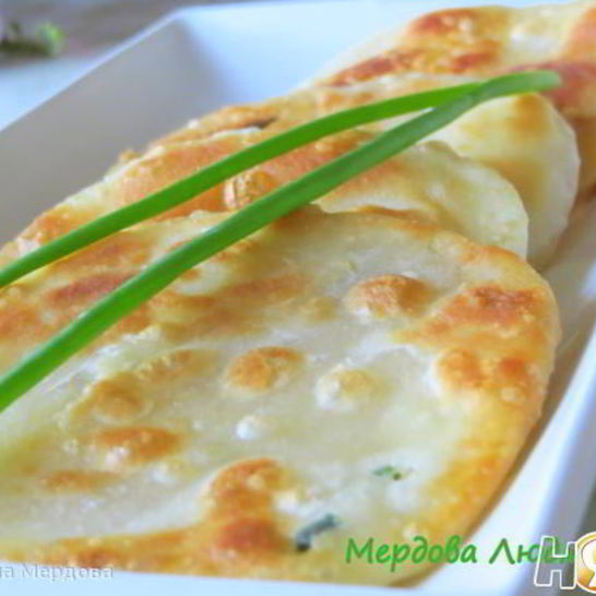 Рецепт лепешек с луком
