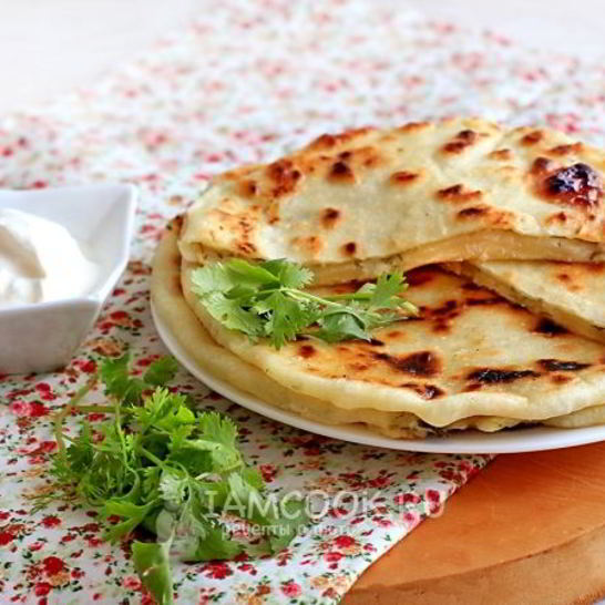Рецепт лепешек с творогом и зеленью на сковороде
