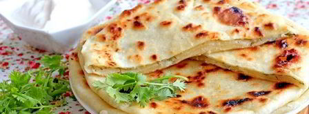 лепешки с творогом и зеленью на сковороде. Шаг 15