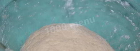 лепешки с зеленым луком и моцареллой. Шаг 3