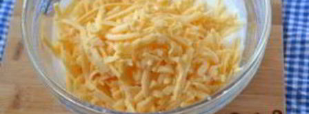 сырные лепешки на кефире. Шаг 2