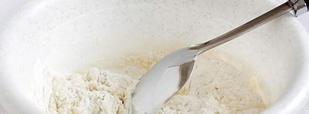 узбекская лепешка на кефире в духовке. Шаг 3