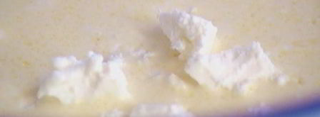 маффины с кабачком, фетой и зеленым луком. Шаг 9