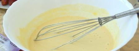 маффины с клубникой. Шаг 5