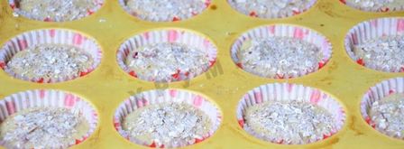 маффины с овсяными хлопьями и смородиной. Шаг 7