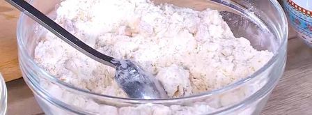 марципановые маффины с курагой. Шаг 6