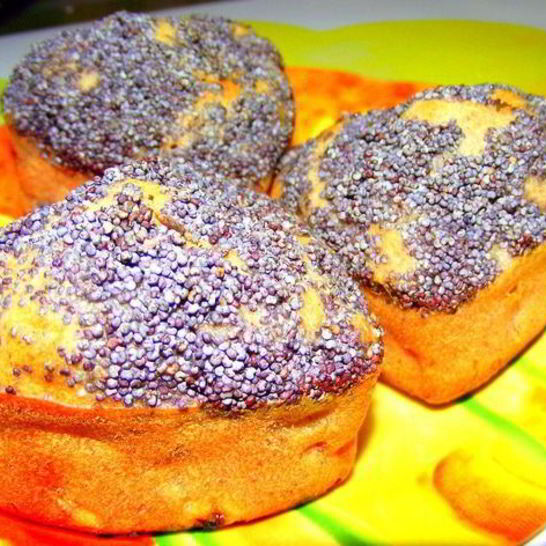 Рецепт медовых маффинов с бананом, корицей и маком